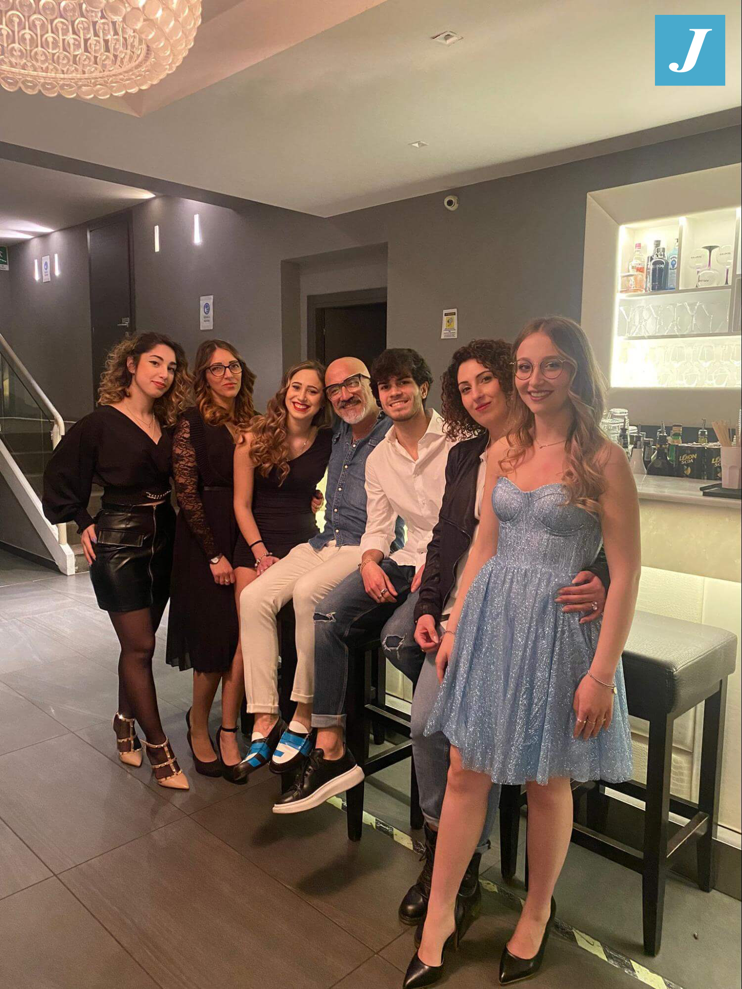taglio capelli lunghi