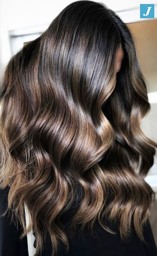 Balayage castano cioccolato con il Degradé