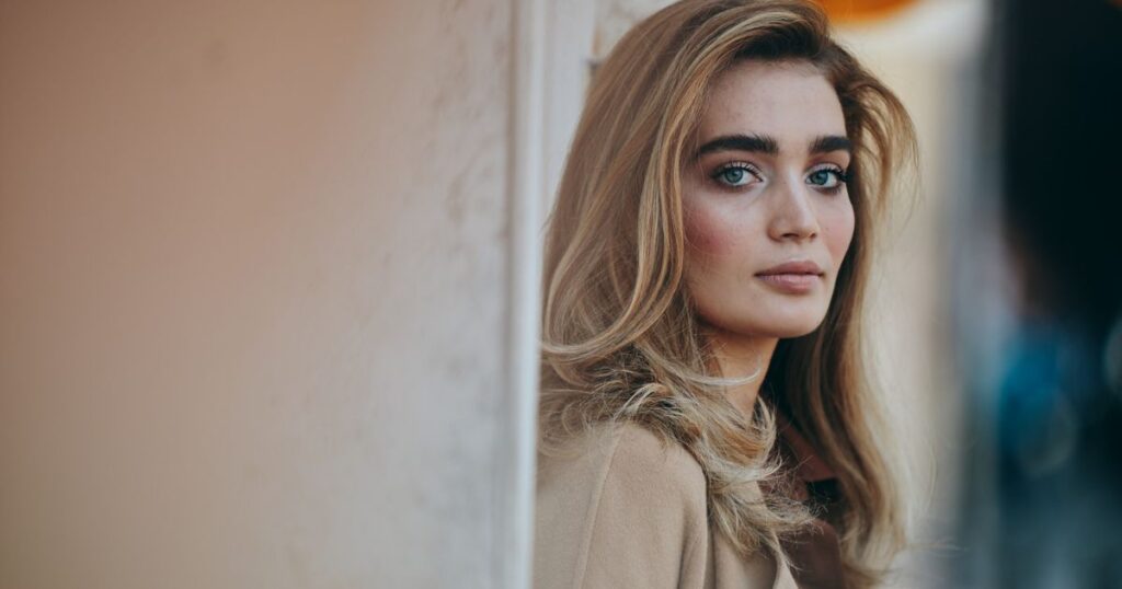 Tutti i segreti del biondo: tonalità e tendenze di colore capelli biondi